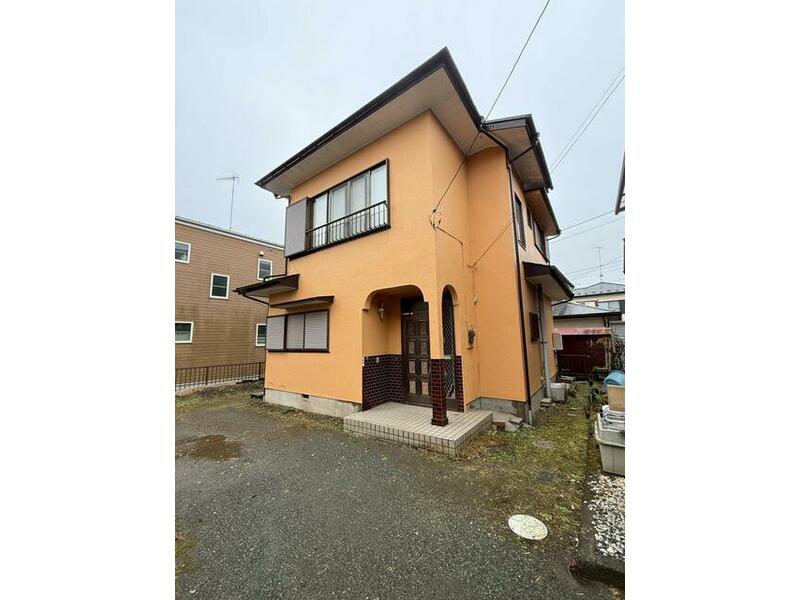 Hadano City, Ayame (Shibusawa Station) 2-story building 5DK
