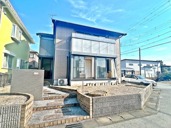Cheap house for sale in Inukami, Shiga