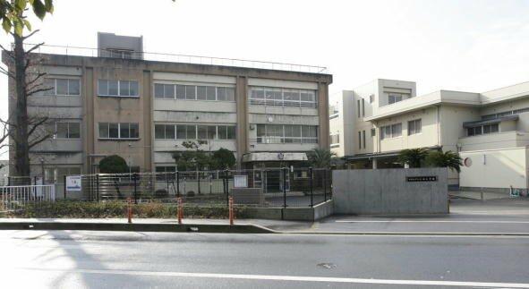 アットホーム 和歌山市 坂田 竈山駅 2階建 ４ｄｋ 和歌山市の中古一戸建て 提供元 アズマハウス 株 一軒家 家の購入