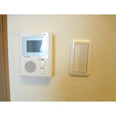 モニター付きインターフォン