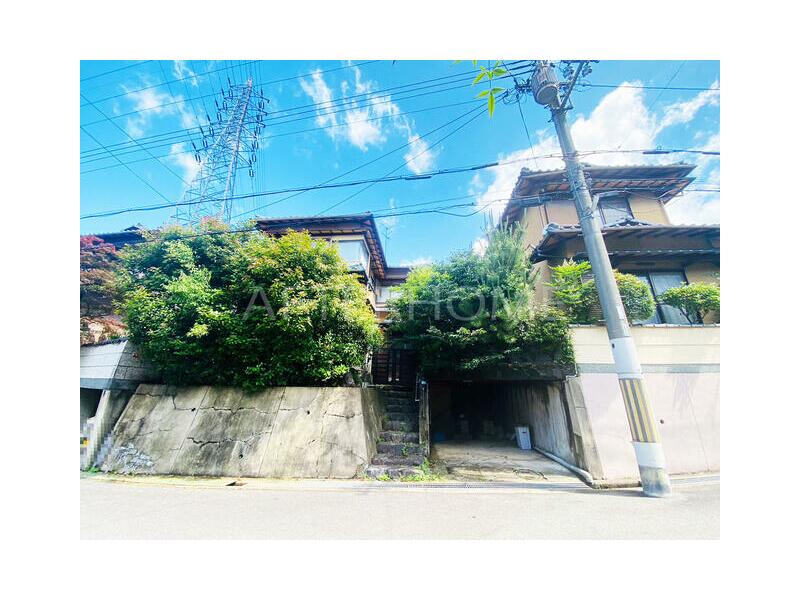 Otsu City, Inabadai (Oiwake Station) 2-story building 6DK