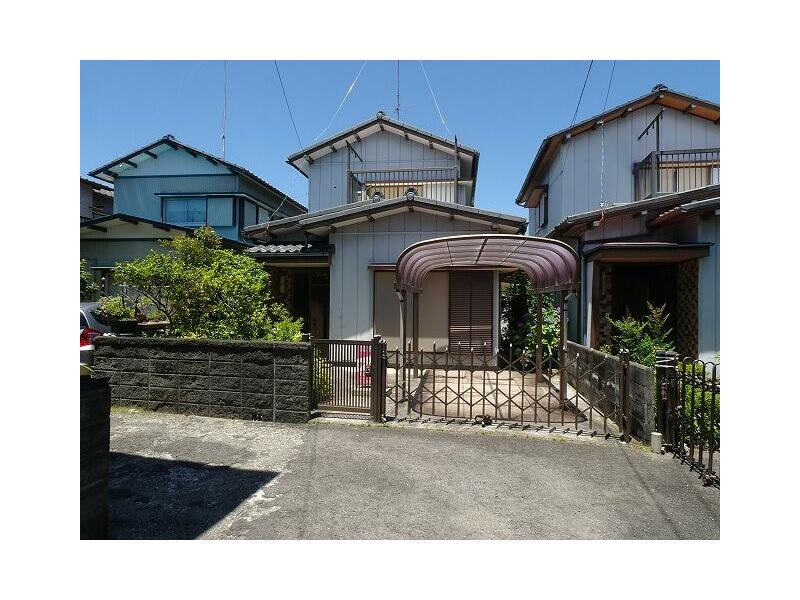 (Minami-Komatsushima station) 2F 4DK

2.8 million yen