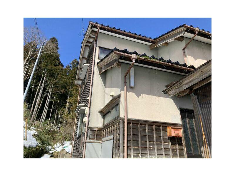2F 6DK in Notobeshita, Nakanotomachi, Kashima-gun, Kanagawa

500,000 yen