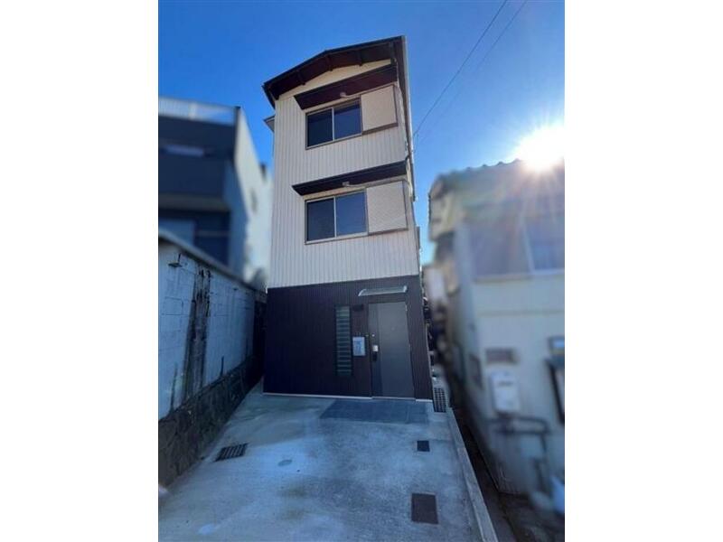 Kochi City Ichinomiya Higashimachi 3-chome 3-story 5DK