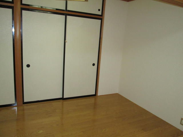 アットホーム オシャレハイツkoto 201 2dk 提供元 有 大和住宅 島田市の賃貸マンション アットホーム オシャレハイツkoto 201 2dk 提供元 有 大和住宅 島田市の賃貸マンション