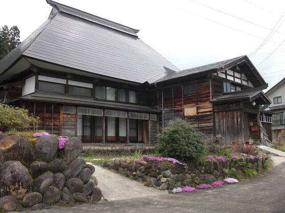 Cheap house for sale in Tokamachi, Niigata