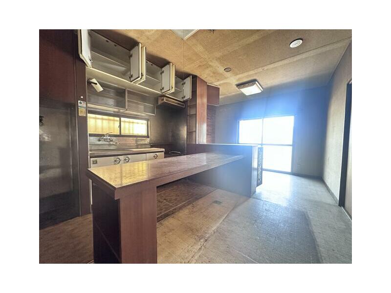 Kitakyushu City, Moji Ward, Kamifujimatsu 2-chome 2-story 4DK