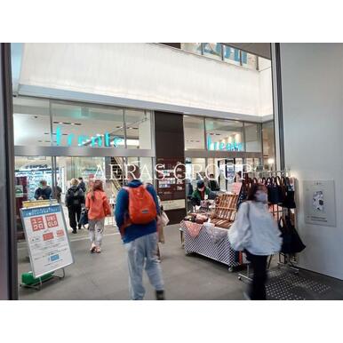 フレンテ笹塚 距離：860m