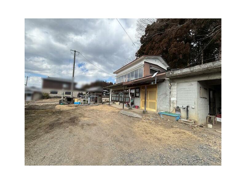 Iwase-gun, Tenei-mura, Oaza Shirako, Aza Tataro (Kagamiishi Station) 2-story 7DK