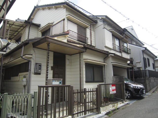 Cheap house for sale in Kobe, Hyogo