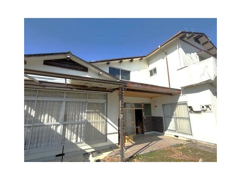 2F 6DK in Nitta-cho, Kanonji-shi, Kanonji (Kanonji Sta.)

400,000 yen