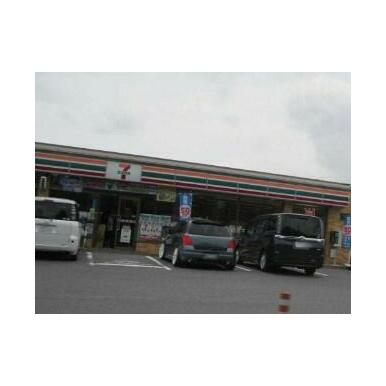 セブン－イレブン　甲西ダイハツ工場前店 距離：1,194m