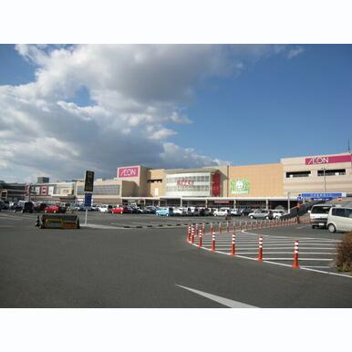 イオンモール浜松市野 距離:1,153m