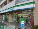 ファミリーマート早宮四丁目店 距離:640m