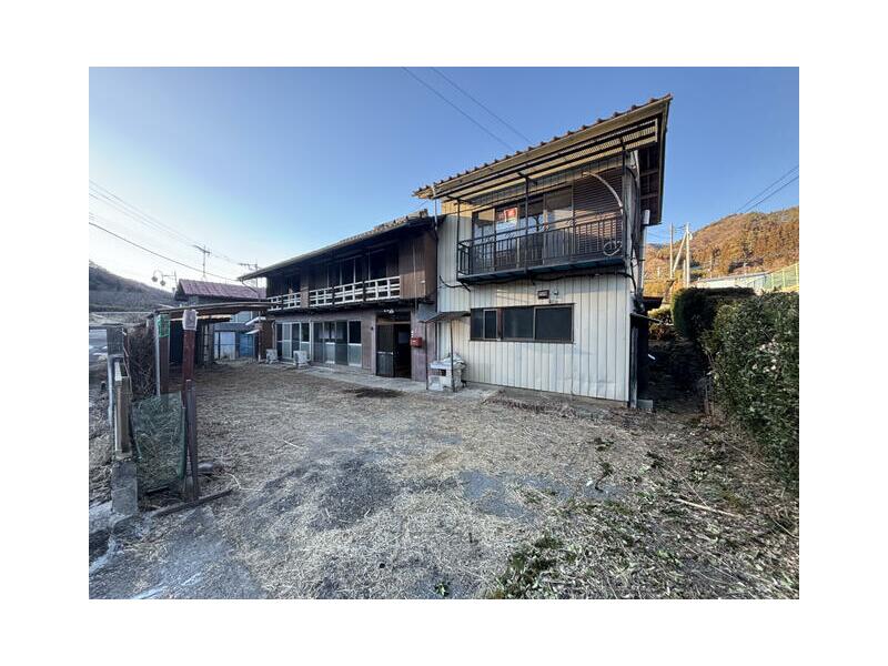 Azuma District, Higashiagatsuma Town, Oaza Okashiwagi (Kawarayu Onsen Station) 2-story 5DK