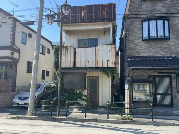 Cheap house for sale in Ichikawa, Chiba