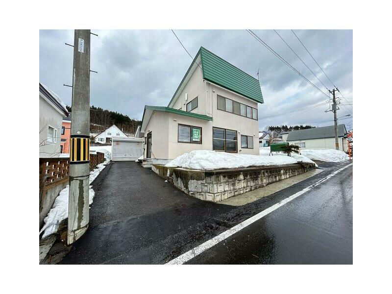 Kitabunkyo-cho 4-chome, Akabira City (Akabira Station) 2-story 4LDK