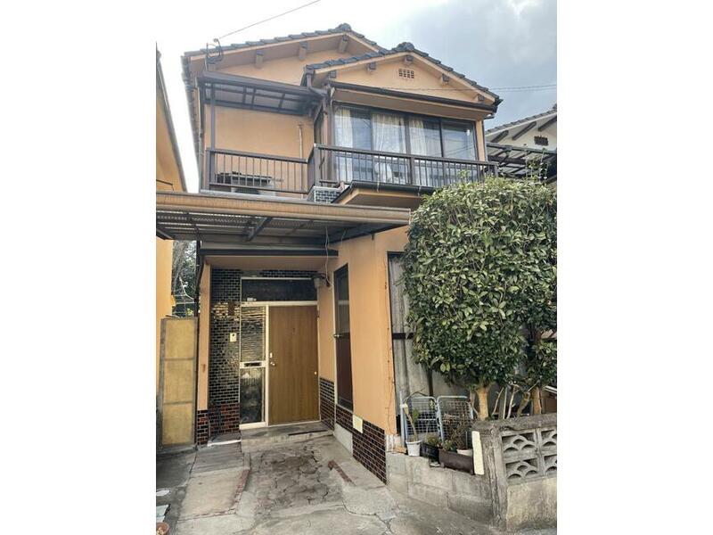 Beppu-shi, Beppu Oaza-Tsurumi (Beppu Daigaku Sta.) 2F 3DK

2,500,000 yen