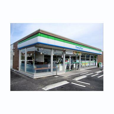 ファミリーマート 姫路塩町店 距離:306m