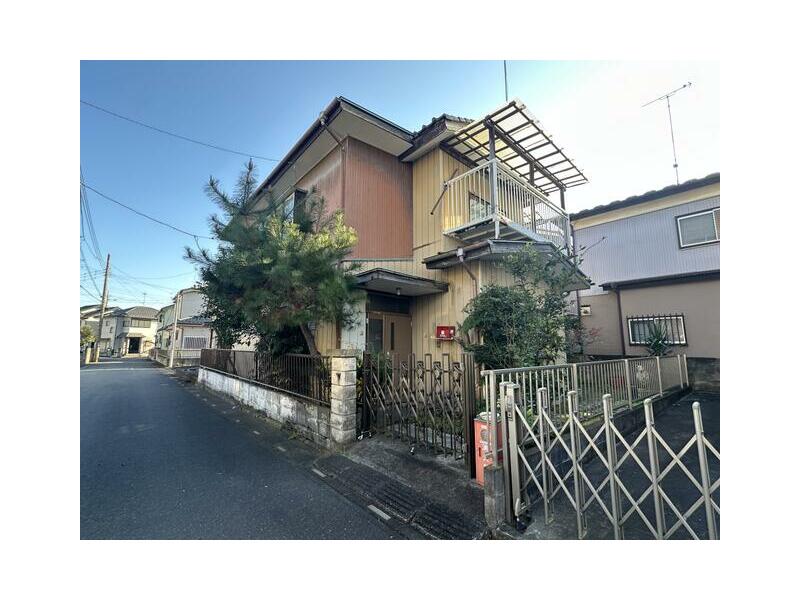 Iruma-gun, Moroyama-machi, Oaza Ichiba (Kawakado station) 2F 3LDK

3.3 million yen