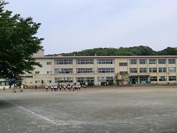中野 北 小学校