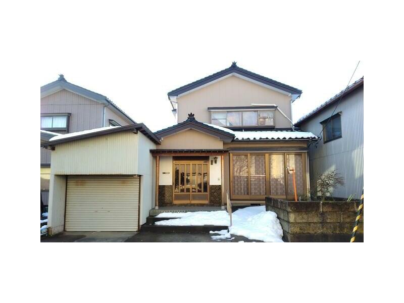 Sanjo City, Ogi-bori (Higashi-Sanjo Station) 2-story building 9DK