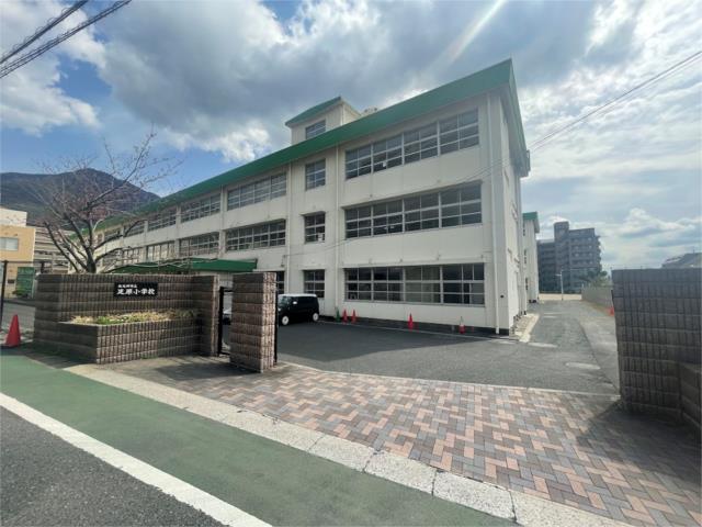 アットホーム 北九州市小倉北区 黒原3丁目 城野駅 2階建 4ldk 北九州 市小倉北区の新築一戸建て 提供元 株 アンサー倶楽部 一軒家 家の購入 アットホーム 北九州市小倉北区 黒原3丁目 城野駅 2階建 4ldk 北九州 市小倉北区の新築一戸建て 提供元 株 アンサー倶楽部 一軒家 家の購入