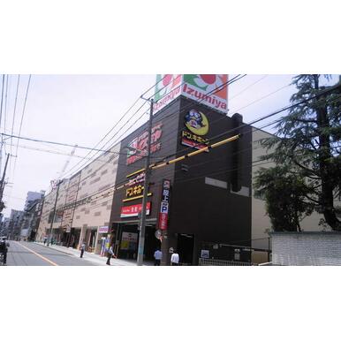 イズミヤ　法円坂店 距離：417m