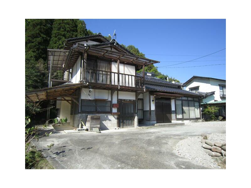 2F 6DK in Ooi-Otsuru-cho, Hita-shi, Hita

2.8 million yen