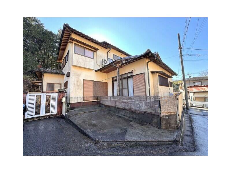 Toriya, Midori-ku, Sagamihara-shi, Kanagawa (Hashimoto station) 2F 6LDK

7.68 million yen