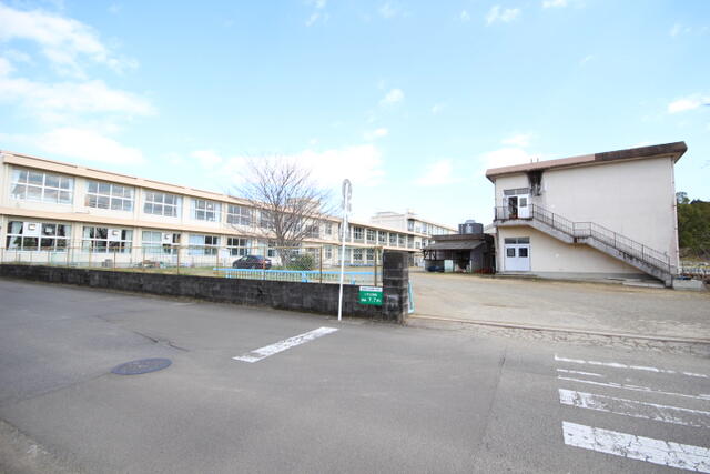 アットホーム 宮崎市 佐土原町下那珂 平屋建 ２ｌｄｋ 宮崎市の中古一戸建て 提供元 有 古谷ホーム 一軒家 家の購入