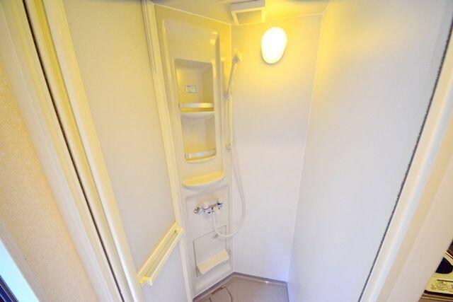 アットホーム アンベリール 1階 １ｋ 提供元 株 タウンハウジング 二俣川店 横浜市西区の賃貸アパート