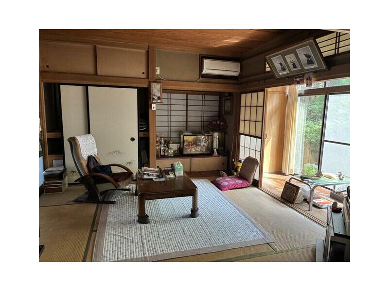 Ome City, Negafu 1-chome (Higashi-Ome Station) 2-story building 4SDK