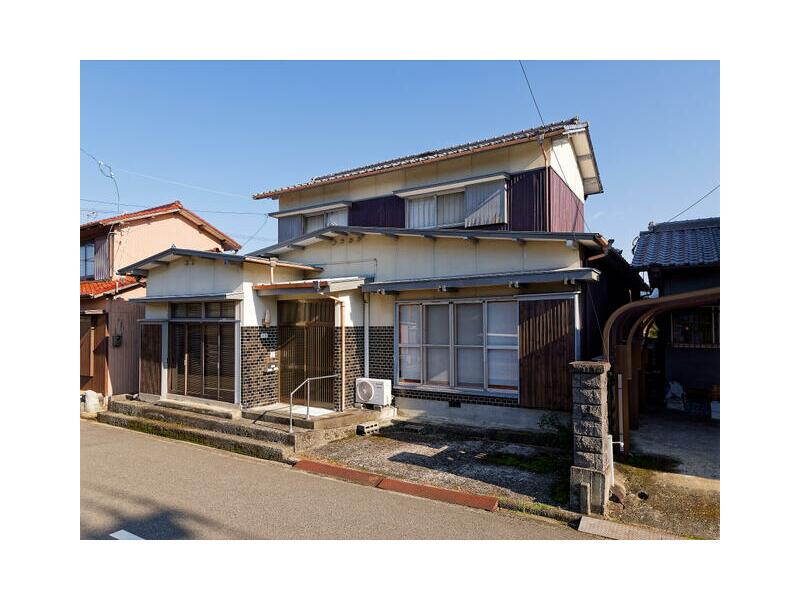 Higashikagawa City Umayado (Sanuki Aioi Station) 2-story 7DK