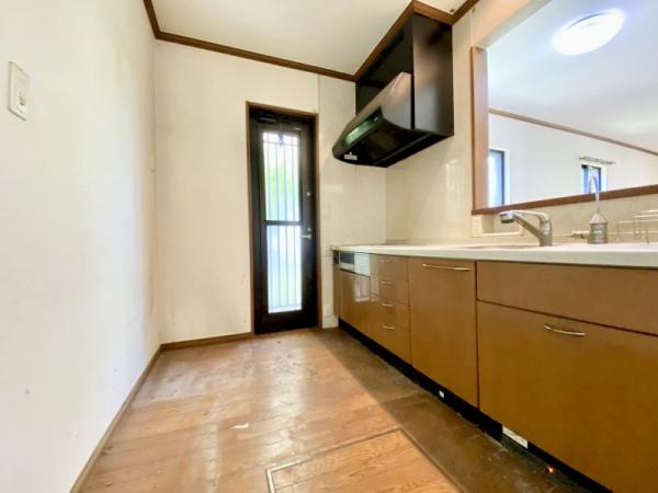 アットホーム 糟屋郡新宮町 花立花２丁目 福工大前駅 2階建 ４ｌｄｋ 糟屋郡新宮町の中古一戸建て 提供元 株 不動産ｓｈｏｐナカジツ 福岡東店 一軒家 家の購入