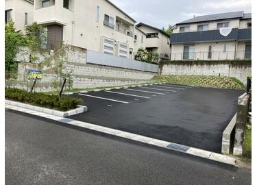 アットホーム 名古屋市緑区 元徳重２丁目 徳重駅 の駐車場 提供元 貝沼建設 株 緑支店 名古屋市緑区の貸駐車場