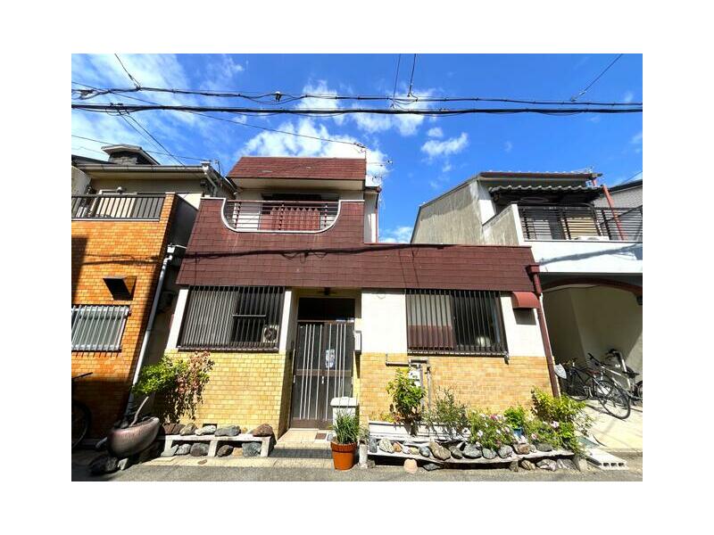 Moriguchi City, Saigo-dori 1-chome (Moriguchi City Station) 2-story 6LDK