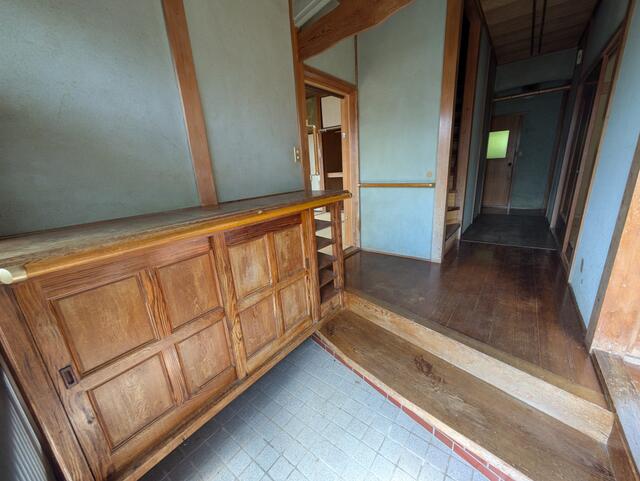 Onomichi City, Mukaihigashi-cho, 2-story building, 6DK &mdash; photo 4