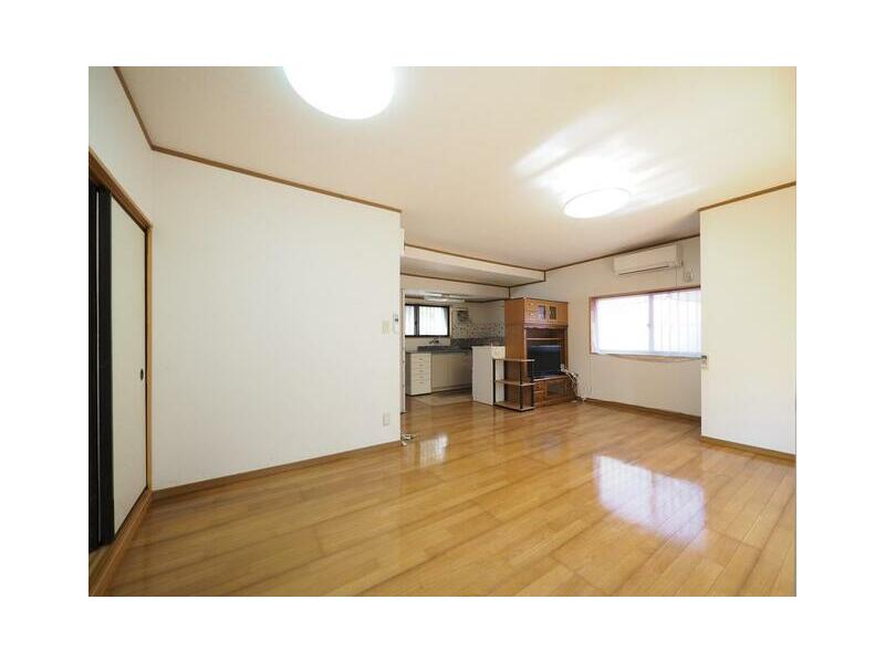 Akishima City, Oogami-cho 1-chome (Akishima Station) Single-story building 2LDK