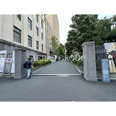 早稲田大学　早稲田キャンパス 距離：654m