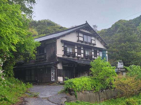 人間福祉学入門 | 岩崎 貞徳 |本 | 通販 | Amazon