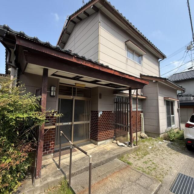 Cheap house for sale in Oyabe, Toyama