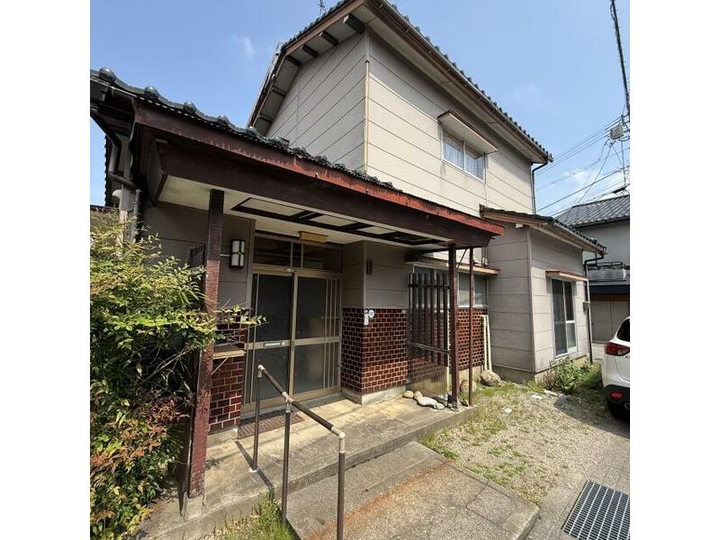Oyabe City, Nishinakano (Ishido Station) 2-story 5DK