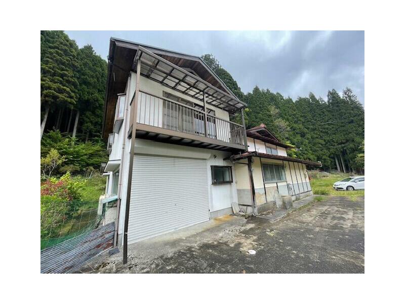 2F 6DK in Chigusa-cho, Shiso-city, Shiso (Harima-Shingu Sta.)

1,980,000 yen