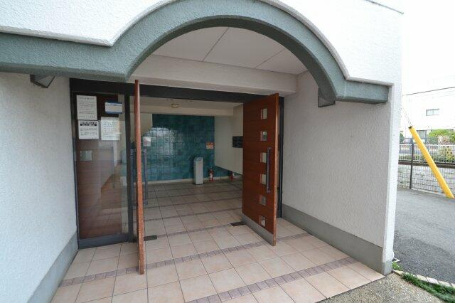 アットホーム シャトー塚口 4階 2ldk 提供元 株 abir スモッティー武庫之荘店 尼崎市の賃貸マンション アットホーム シャトー塚口 4階 2ldk 提供元 株 abir スモッティー武庫之荘店 尼崎市の賃貸マンション