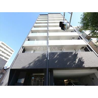 外観　防犯カメラ付　オートロック　宅配ＢＯＸ