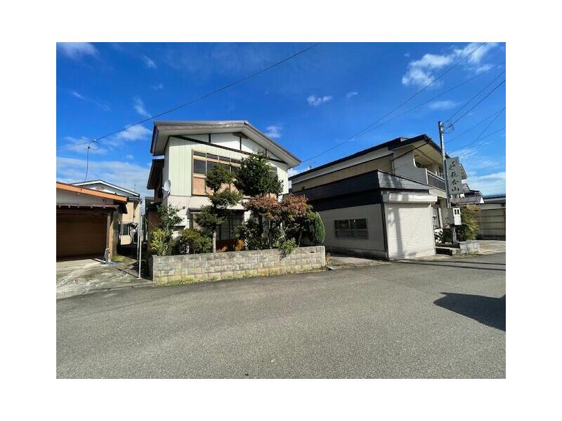 2F 7SK, Nishimonouchi Aza-Kawarada, Hago-cho, Ogatsu-gun (Yuzawa Station)

1.5 million yen