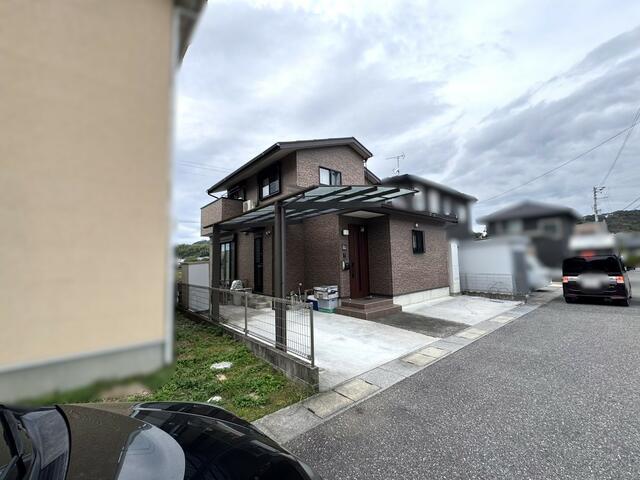 Cheap house for sale in Nankoku, Kochi