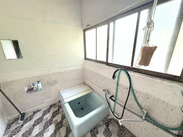 Urasaki-cho, Onomichi City (Matsunaga Station) 2-story building, 7DK &mdash; photo 8