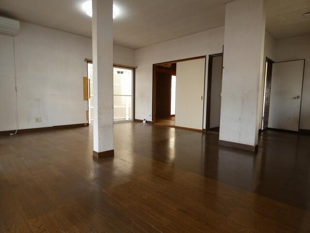 Kurashiki City, Sakazu (near Kurashiki Station), 2-story building, 4 bedrooms, living room, dining room, kitchen (LDK) &mdash; photo 4